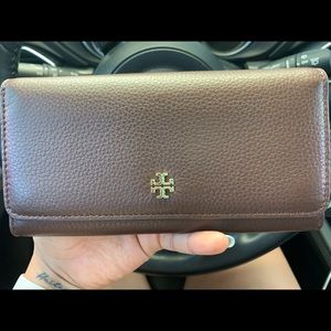 Tory Burch wallet